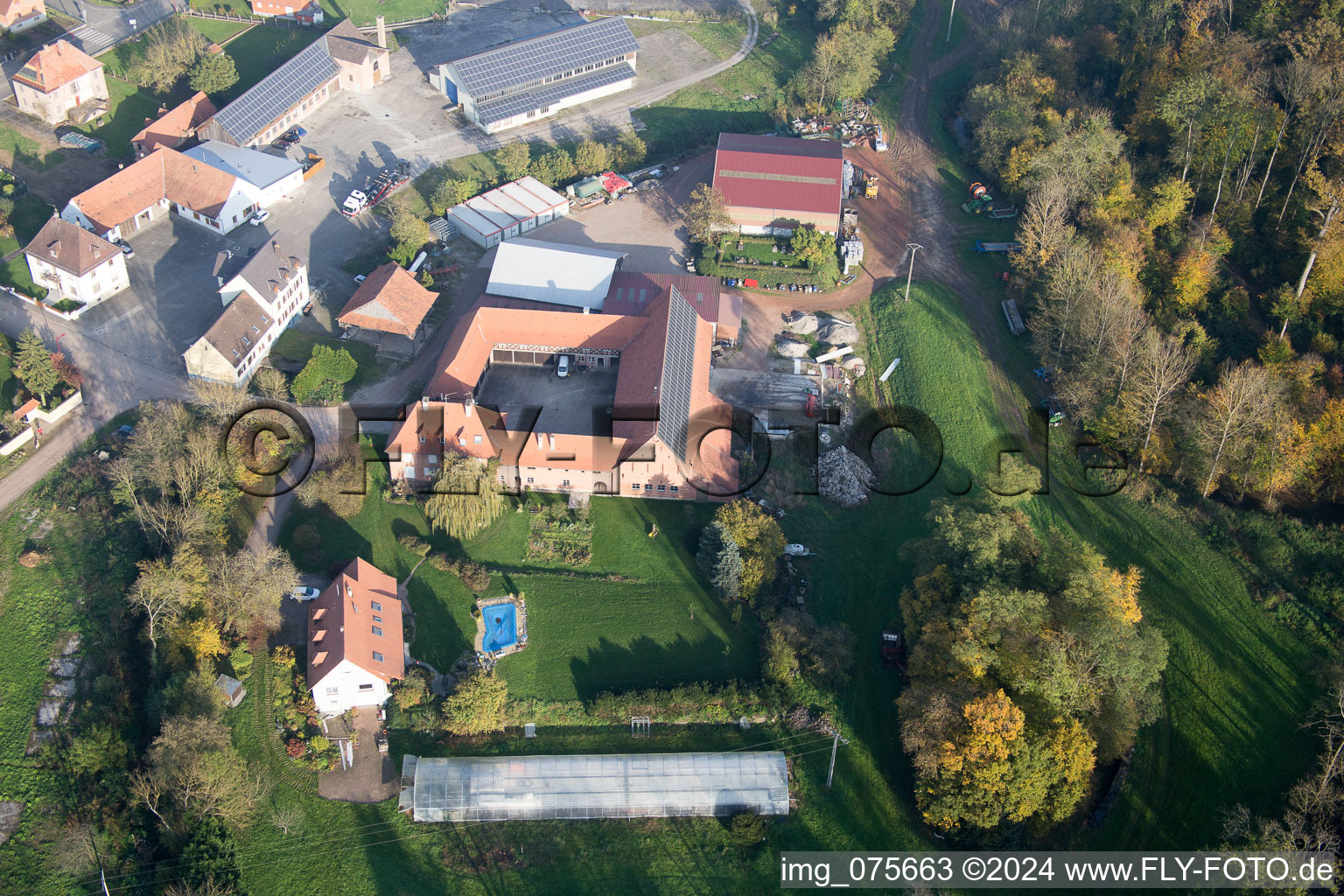 Niederrœdern dans le département Bas Rhin, France vue d'en haut