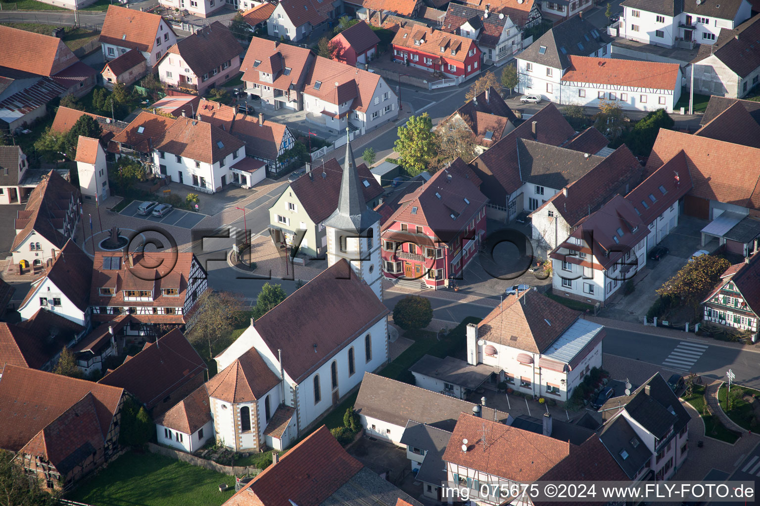 Vue oblique de Niederrœdern dans le département Bas Rhin, France