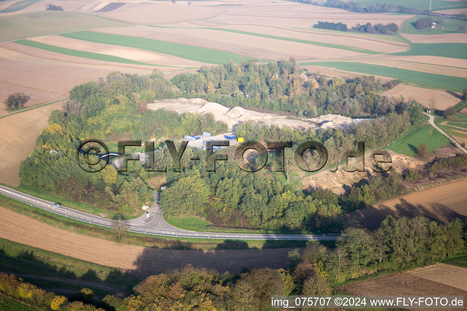 Schaffhouse-près-Seltz dans le département Bas Rhin, France depuis l'avion