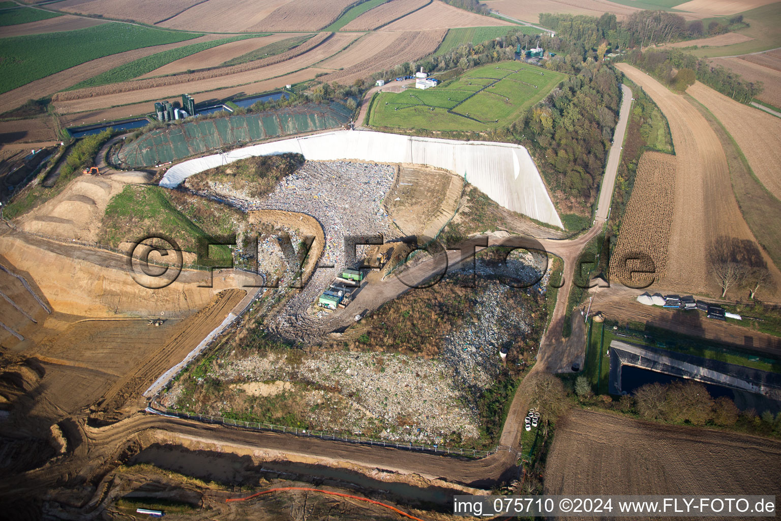 Schaffhouse-près-Seltz dans le département Bas Rhin, France vue du ciel