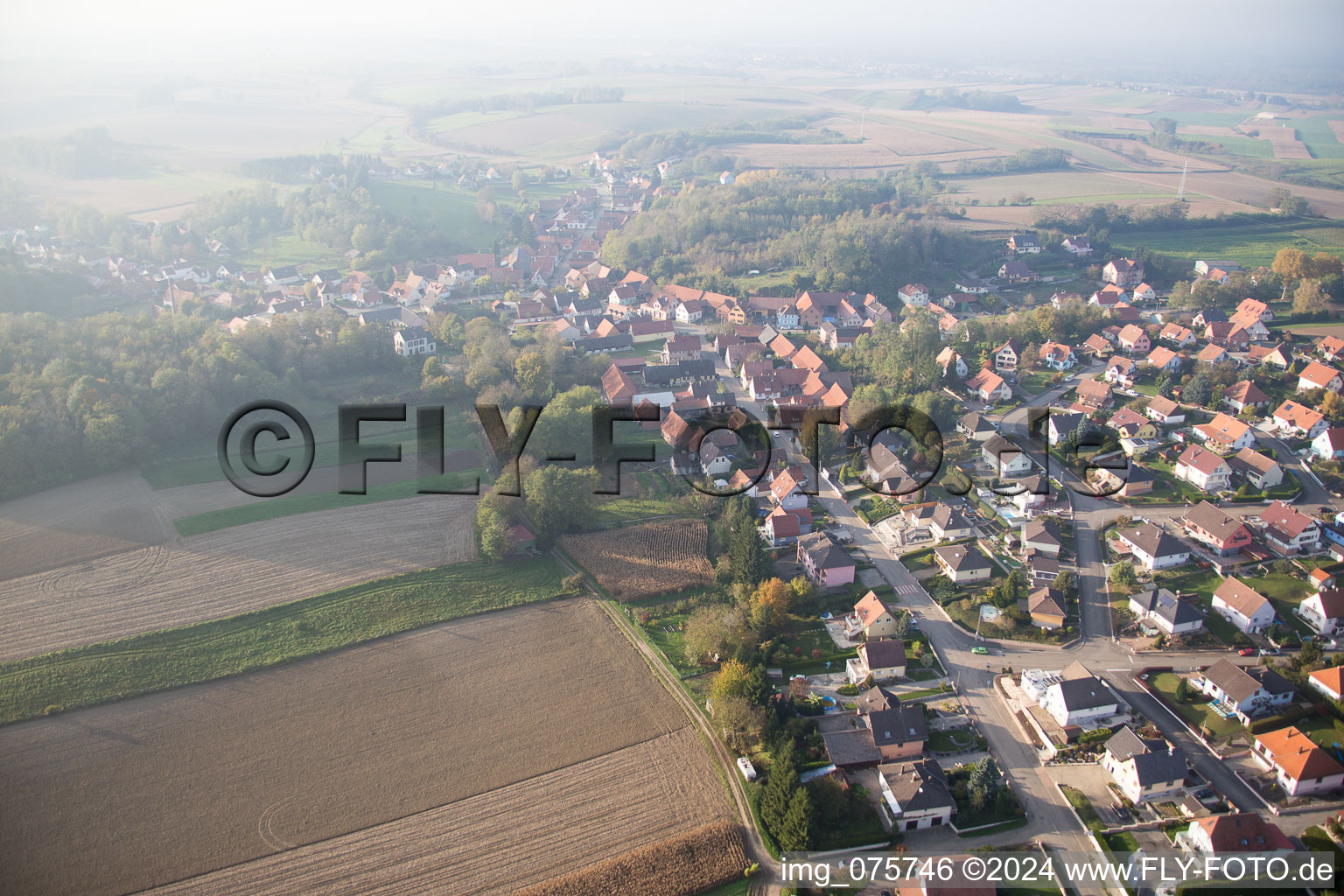 Neewiller-près-Lauterbourg dans le département Bas Rhin, France d'en haut