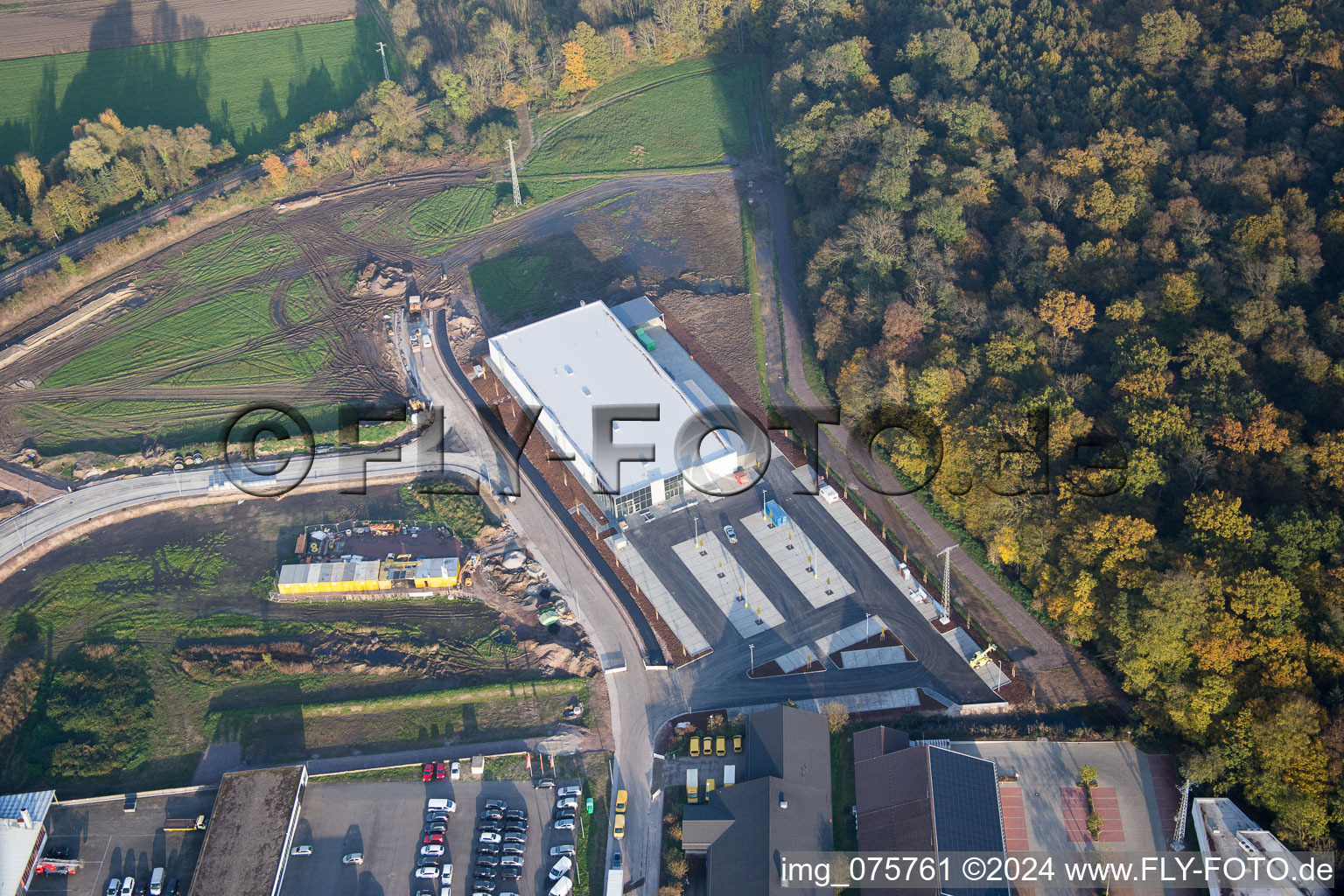 Nouveau EDEKA à Kandel dans le département Rhénanie-Palatinat, Allemagne vue du ciel