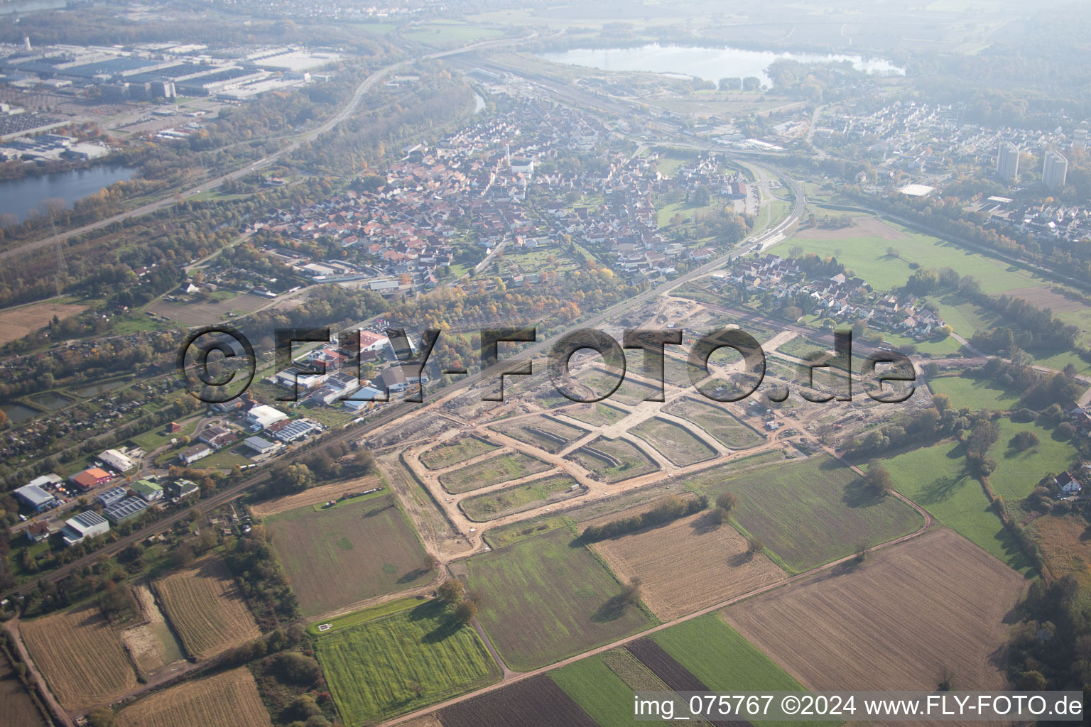 Vue aérienne de Nouvelle zone de développement de Niederwiesen à Wörth am Rhein dans le département Rhénanie-Palatinat, Allemagne