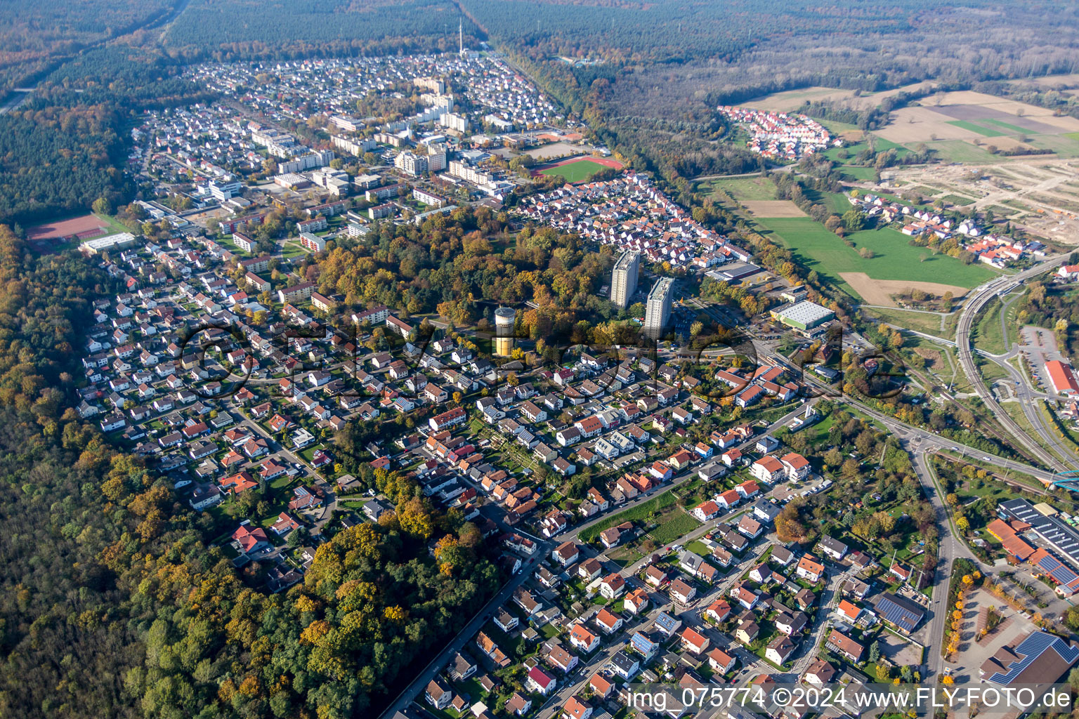 Vue aérienne de Zone d'habitation dans le quartier du Dorschberg à Wörth am Rhein dans le département Rhénanie-Palatinat, Allemagne