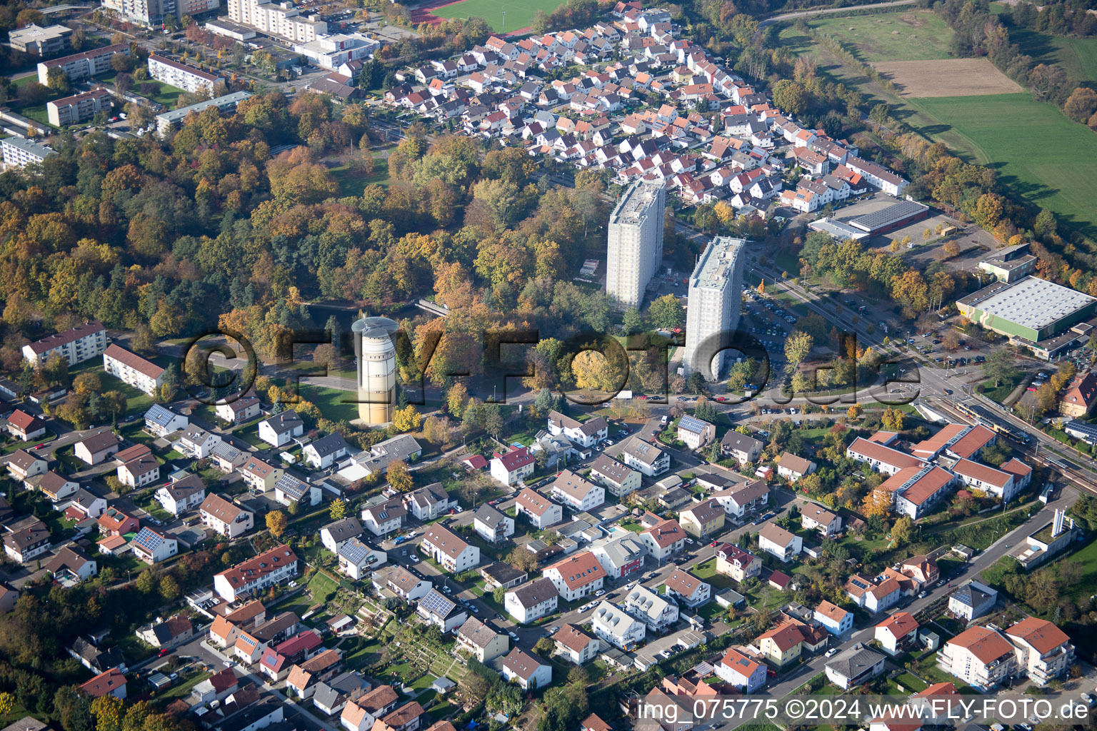 Vue oblique de Wörth am Rhein dans le département Rhénanie-Palatinat, Allemagne