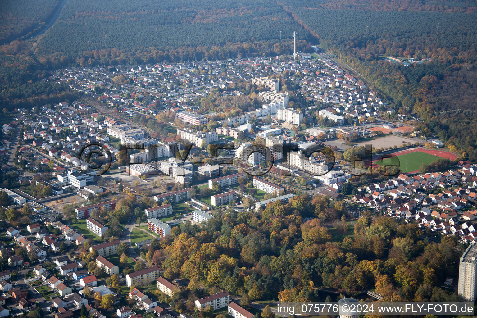 Wörth am Rhein dans le département Rhénanie-Palatinat, Allemagne d'en haut