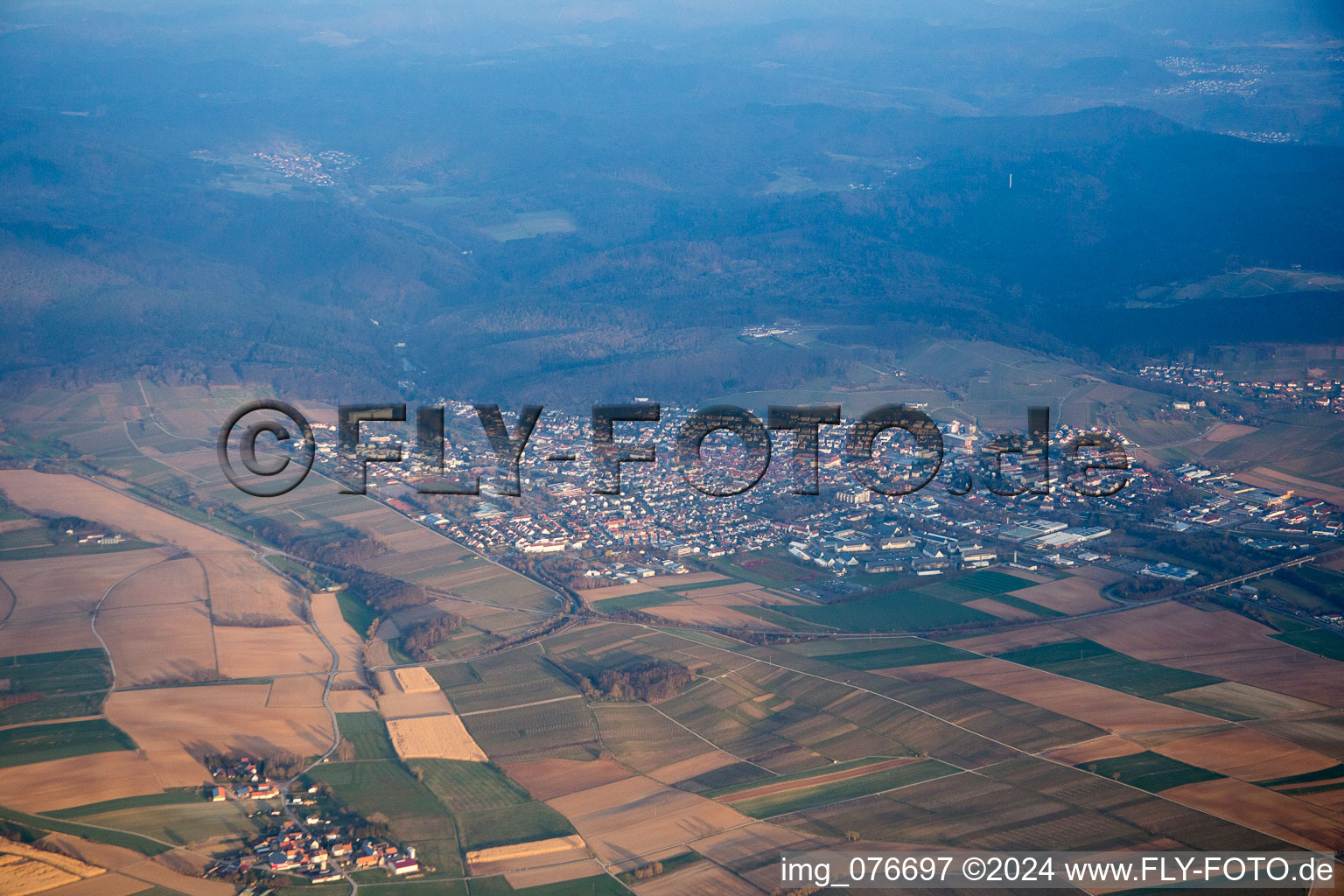 Photographie aérienne de Bad Bergzabern dans le département Rhénanie-Palatinat, Allemagne