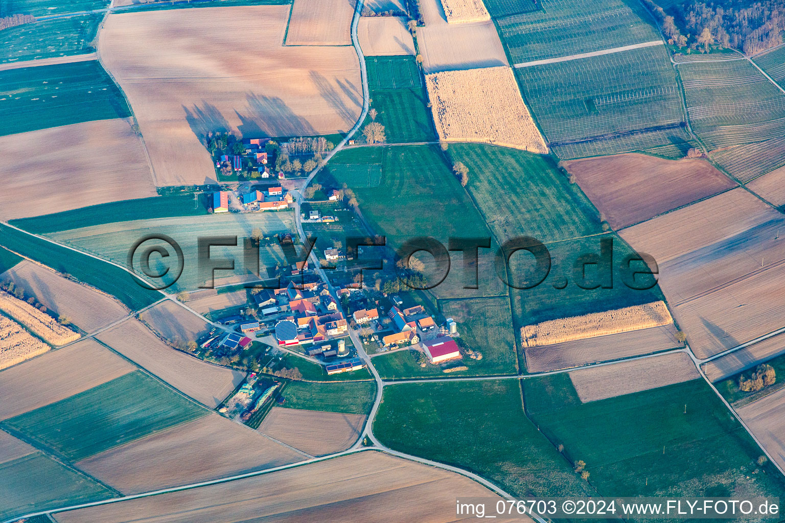 Quartier Deutschhof in Kapellen-Drusweiler dans le département Rhénanie-Palatinat, Allemagne d'en haut