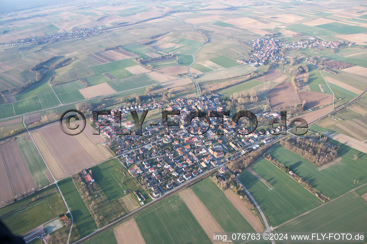 Barbelroth dans le département Rhénanie-Palatinat, Allemagne depuis l'avion