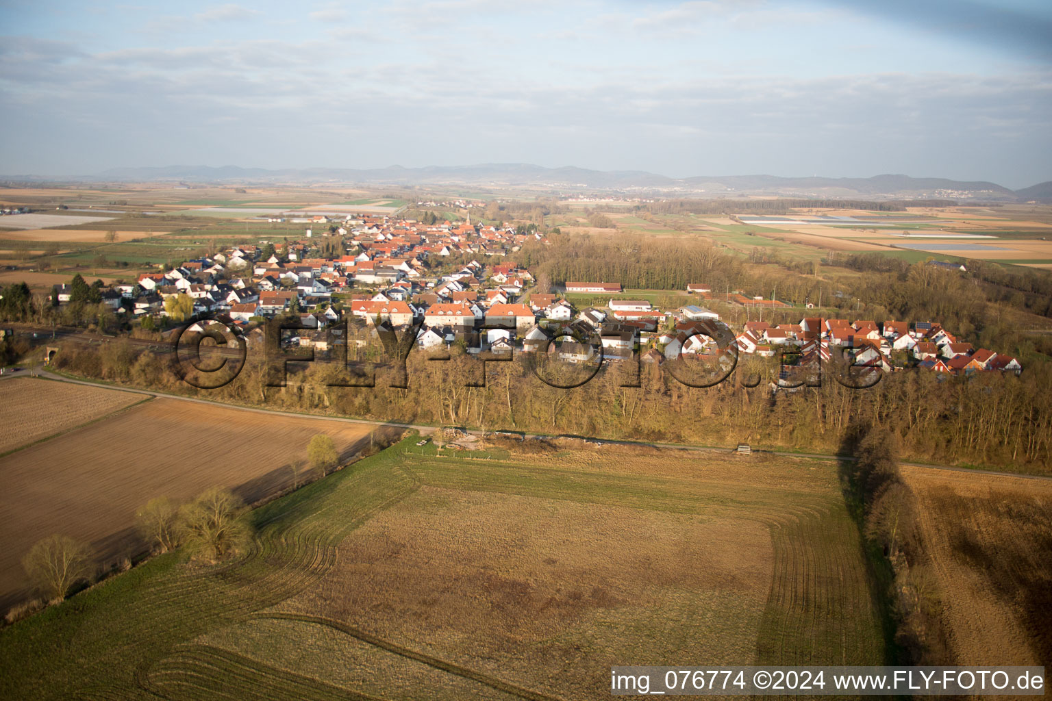 Image drone de Winden dans le département Rhénanie-Palatinat, Allemagne