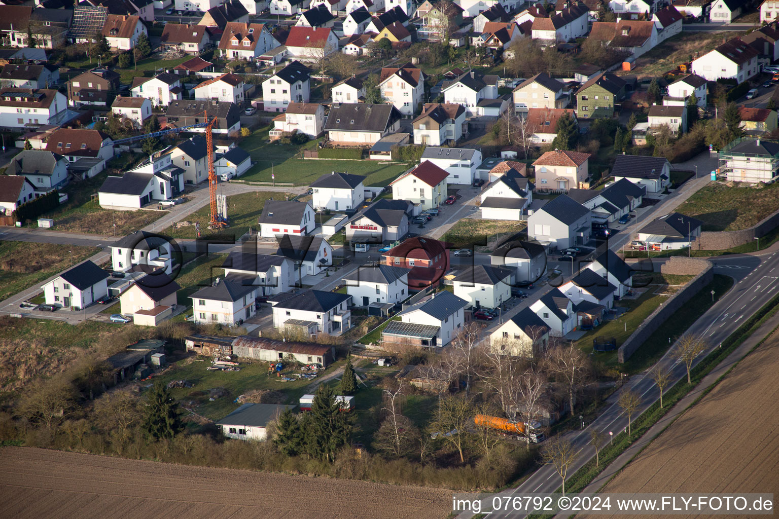 Enregistrement par drone de Minfeld dans le département Rhénanie-Palatinat, Allemagne