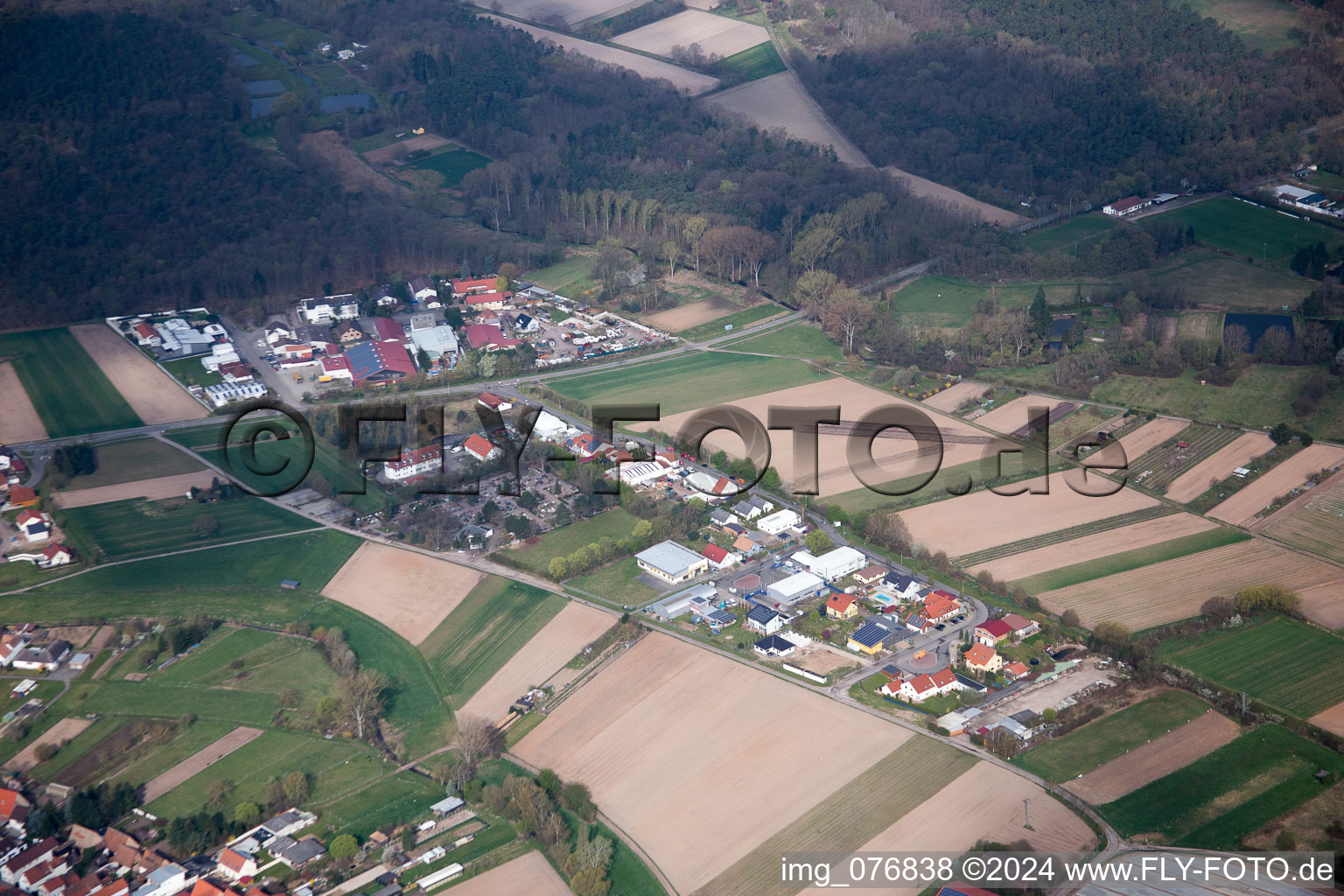 Enregistrement par drone de Harthausen dans le département Rhénanie-Palatinat, Allemagne