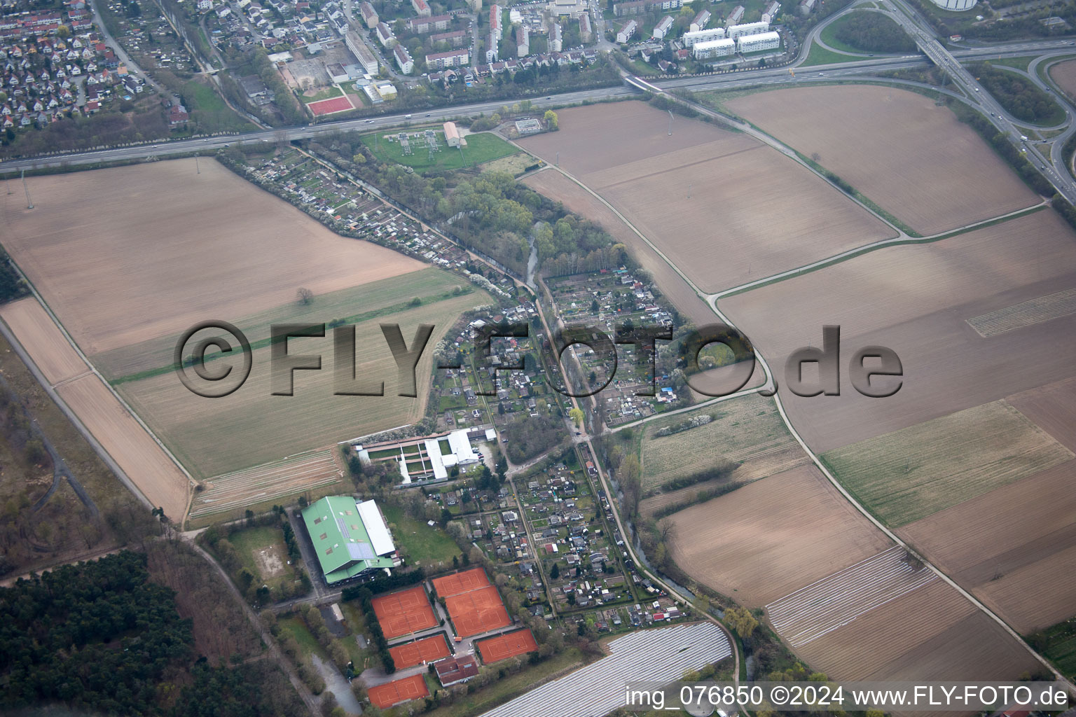 Vue oblique de Dudenhofen dans le département Rhénanie-Palatinat, Allemagne