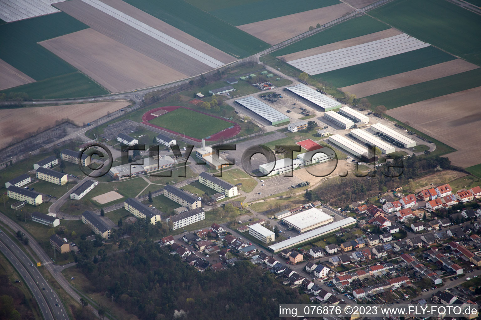 Vue aérienne de Forces armées à Speyer dans le département Rhénanie-Palatinat, Allemagne