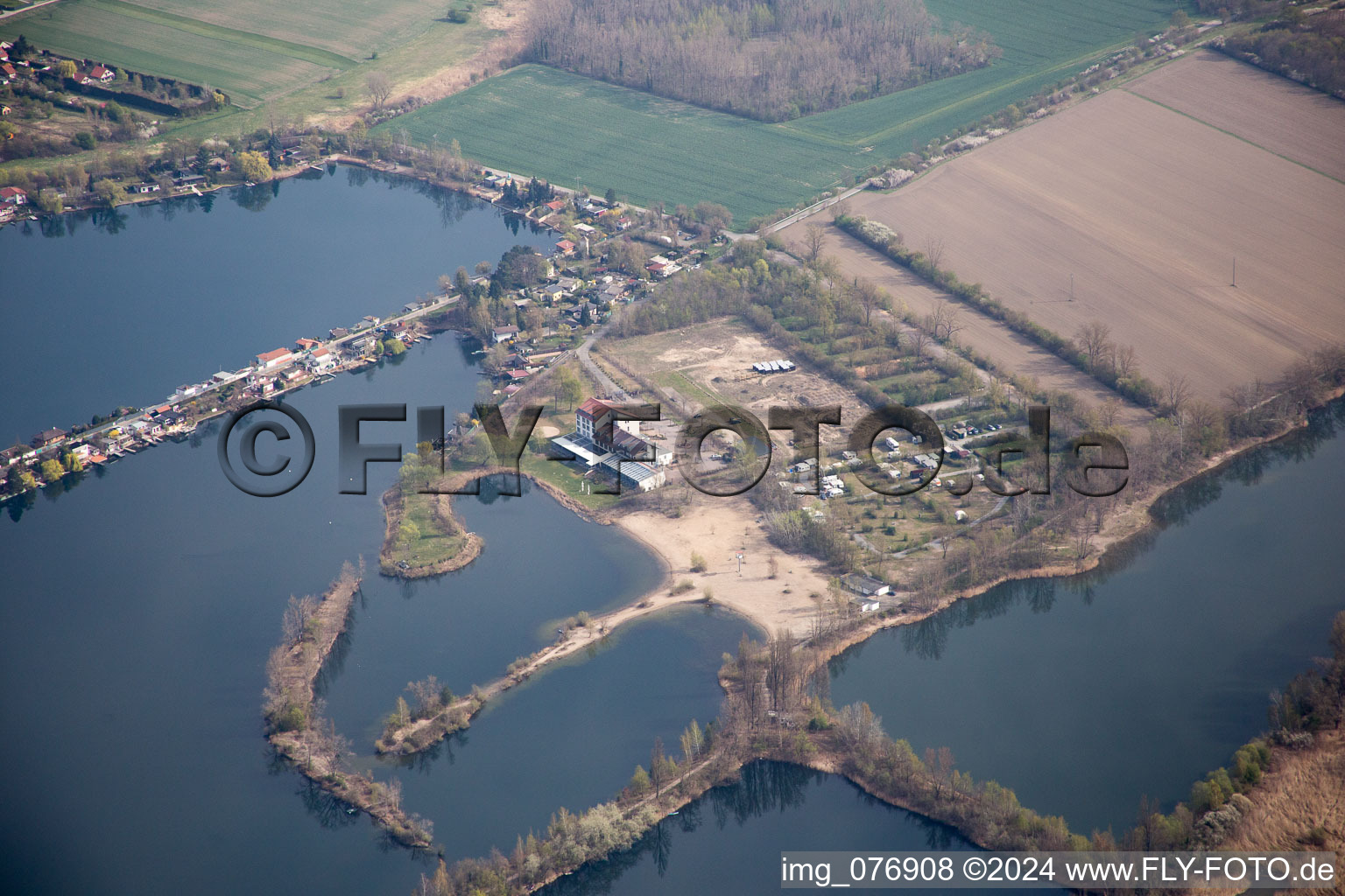 Vue aérienne de Altrip dans le département Rhénanie-Palatinat, Allemagne