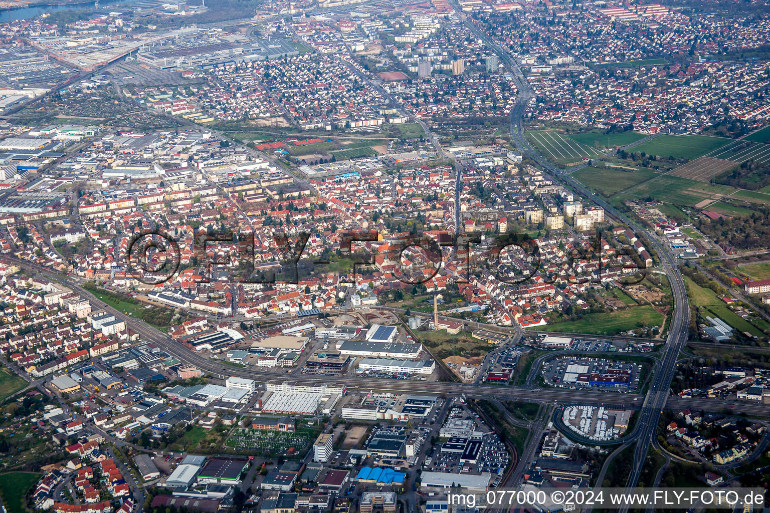 Vue aérienne de Dans le à le quartier Käfertal in Mannheim dans le département Bade-Wurtemberg, Allemagne