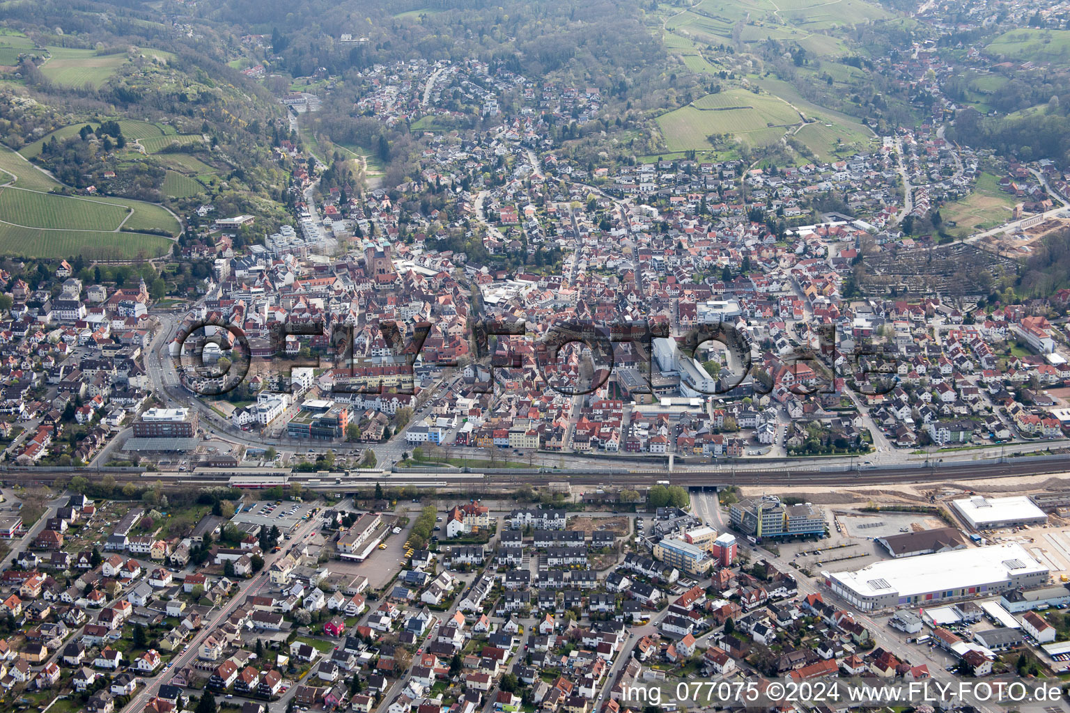 Bensheim dans le département Hesse, Allemagne depuis l'avion