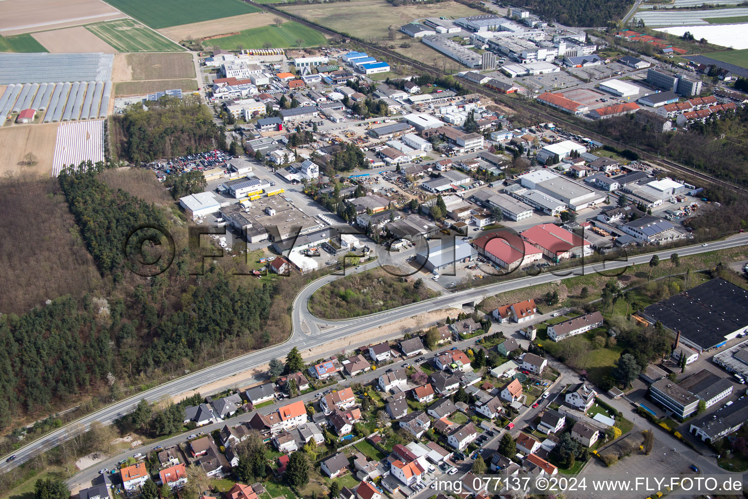 Enregistrement par drone de Alsbach-Hähnlein dans le département Hesse, Allemagne