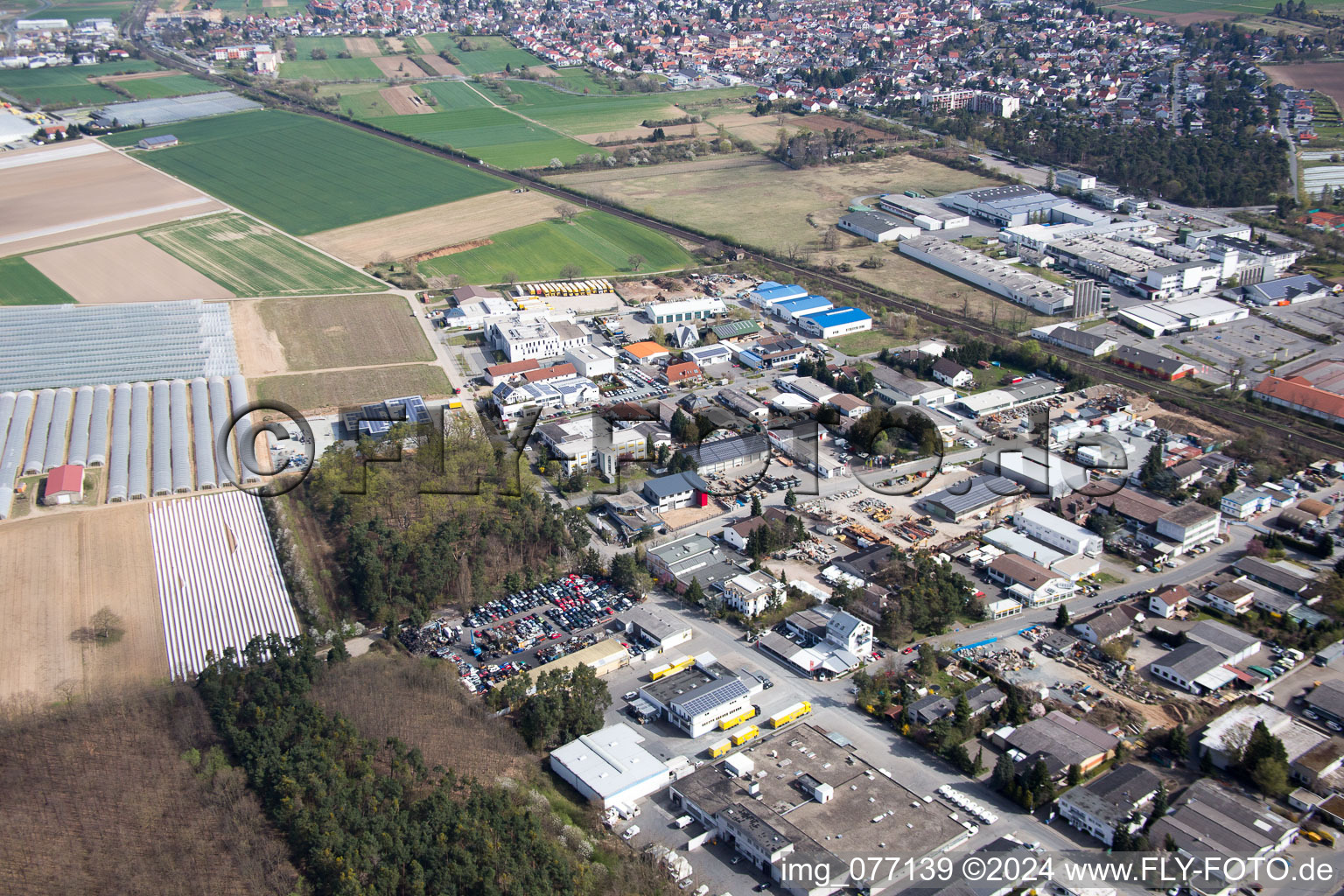 Alsbach-Hähnlein dans le département Hesse, Allemagne du point de vue du drone