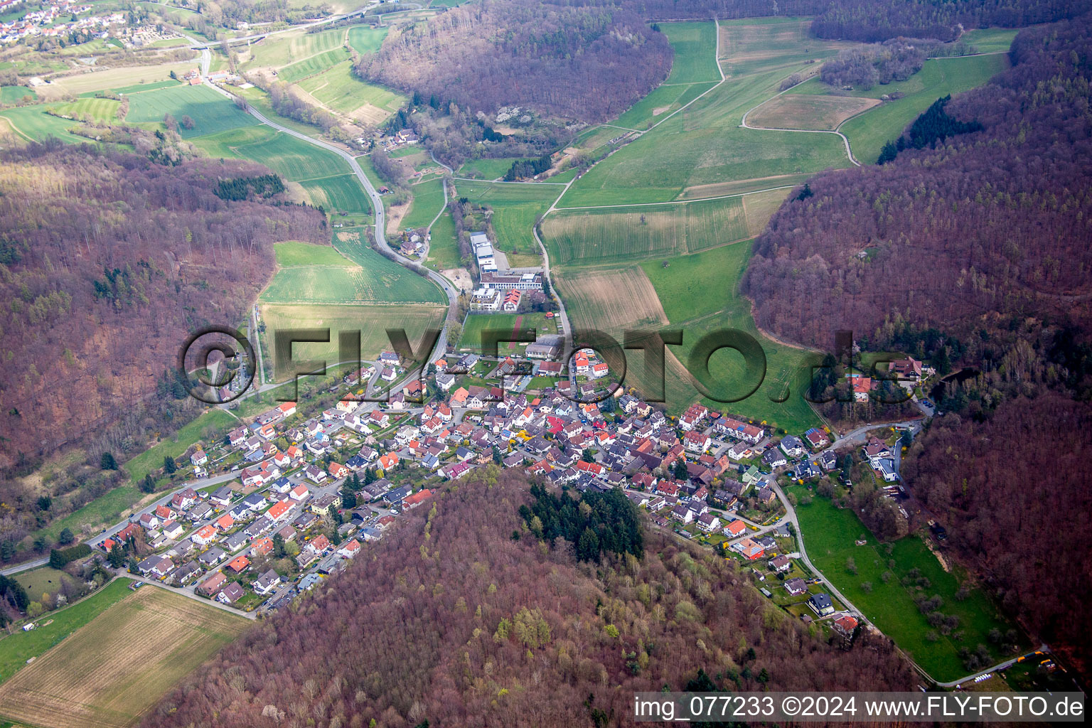 Vue aérienne de Quartier Waschenbach in Mühltal dans le département Hesse, Allemagne