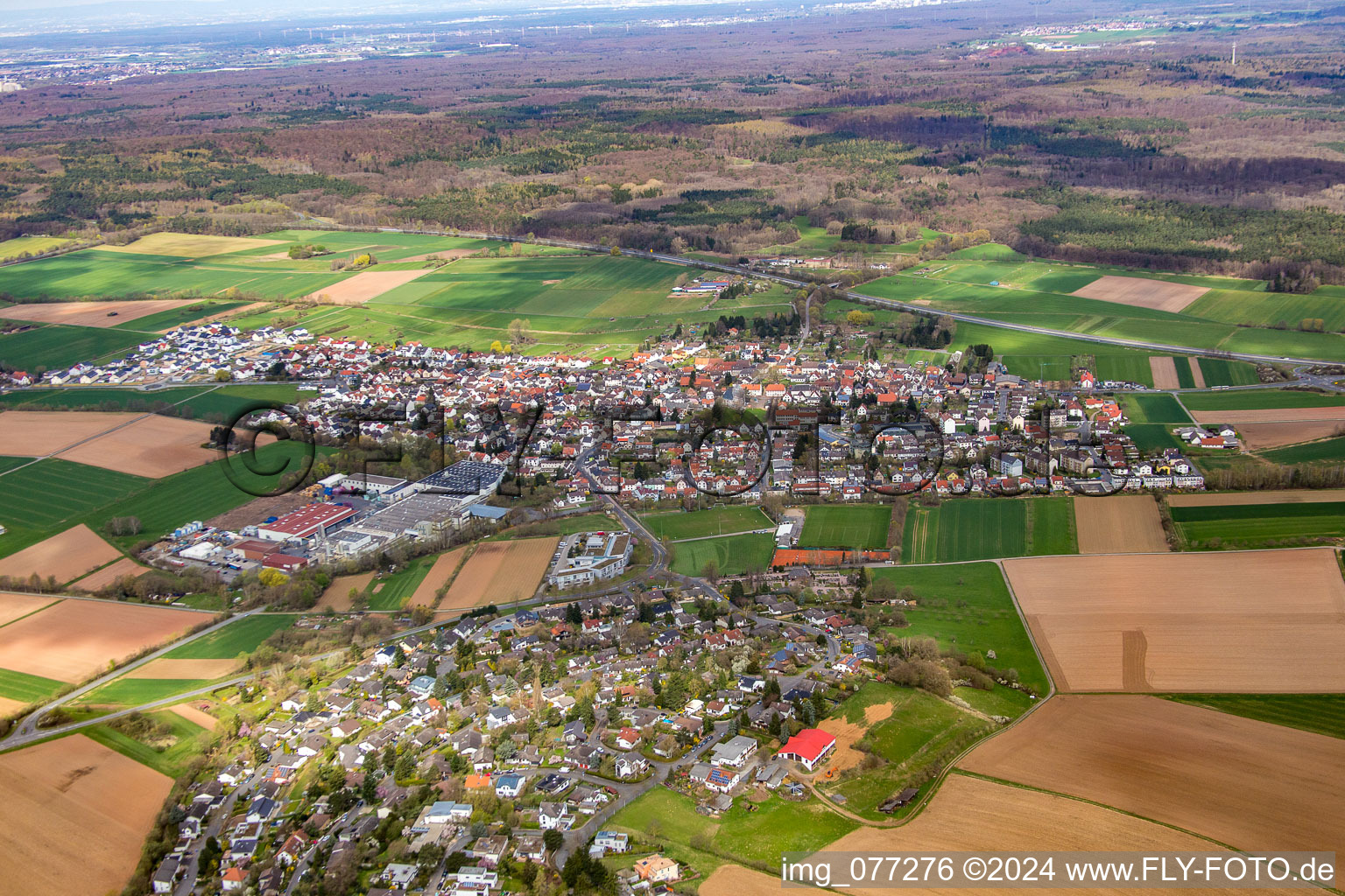 Quartier Gundernhausen in Roßdorf dans le département Hesse, Allemagne d'en haut