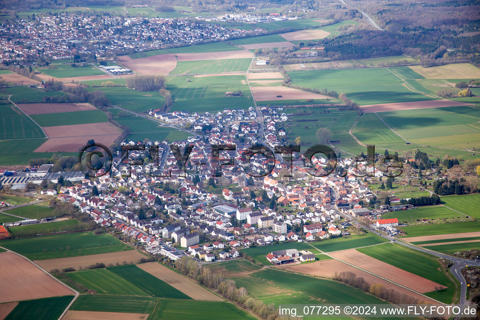 Quartier Gundernhausen in Roßdorf dans le département Hesse, Allemagne vue d'en haut