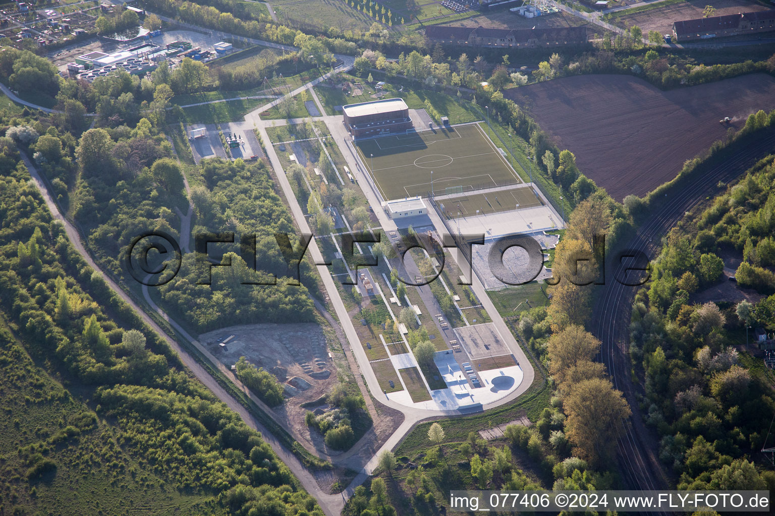 Vue aérienne de Terrain du State Garden Show à Landau in der Pfalz dans le département Rhénanie-Palatinat, Allemagne