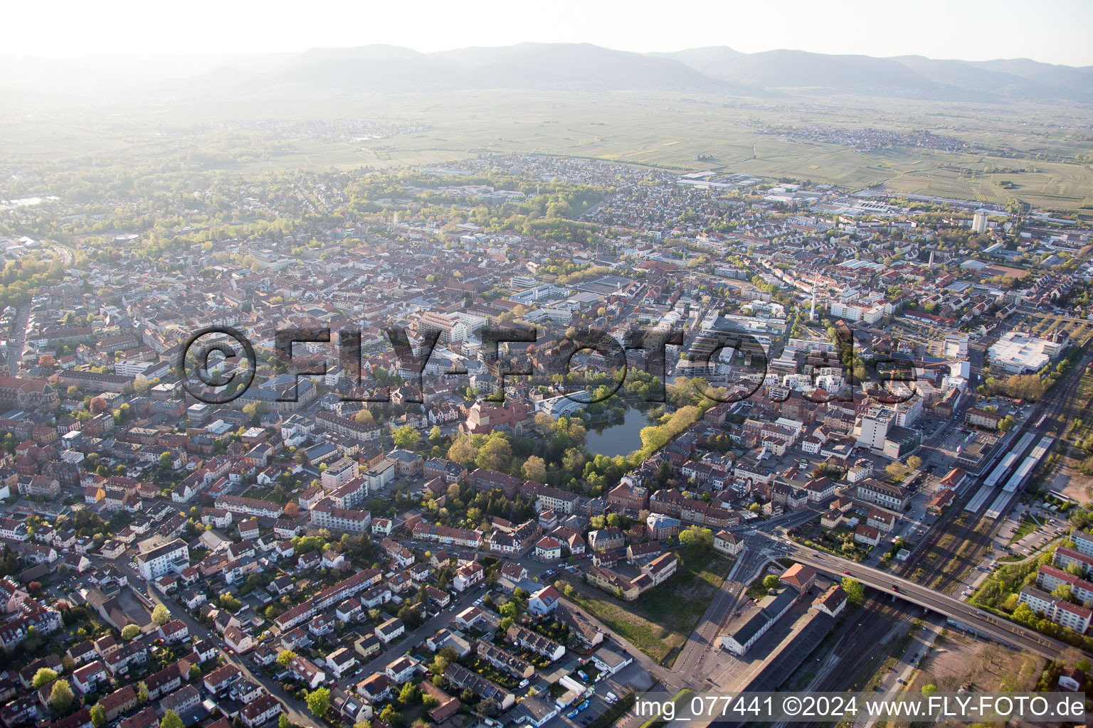 Image drone de Landau in der Pfalz dans le département Rhénanie-Palatinat, Allemagne