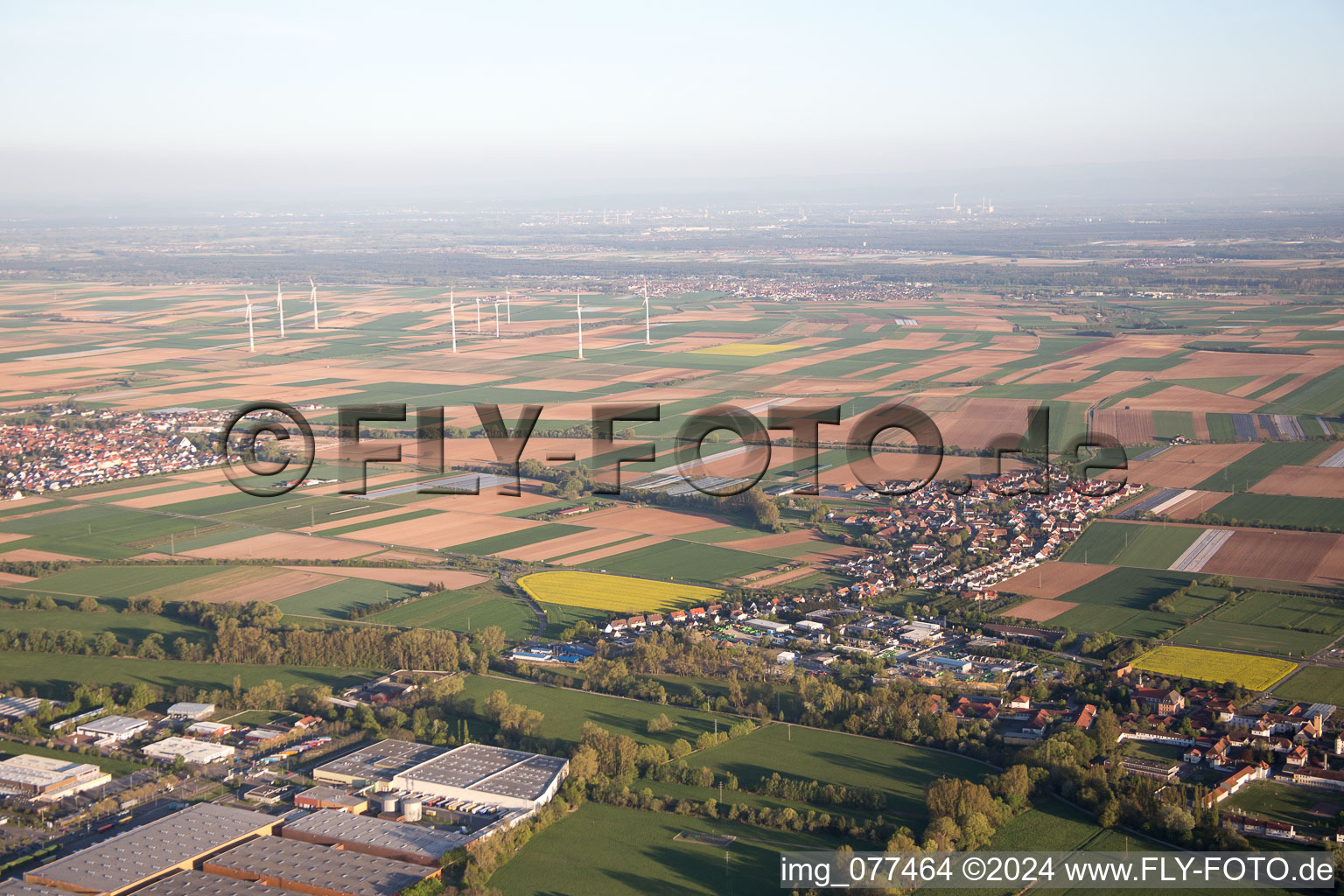 Vue aérienne de Quartier Mörlheim in Landau in der Pfalz dans le département Rhénanie-Palatinat, Allemagne