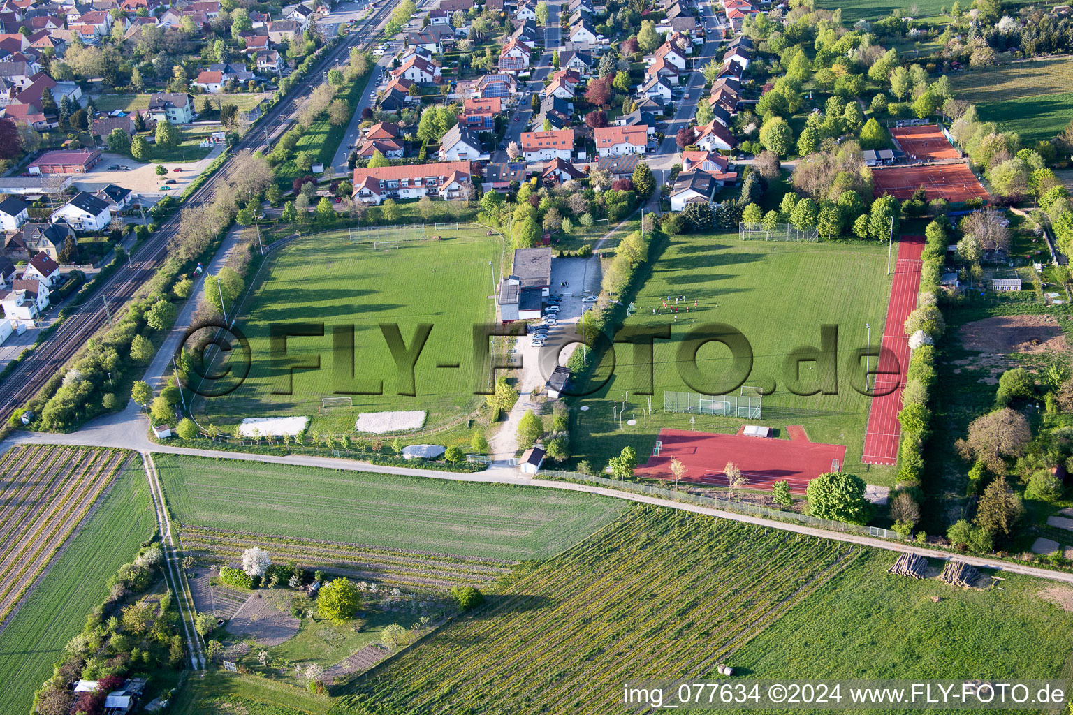 Alsheim-Gronau dans le département Rhénanie-Palatinat, Allemagne d'en haut