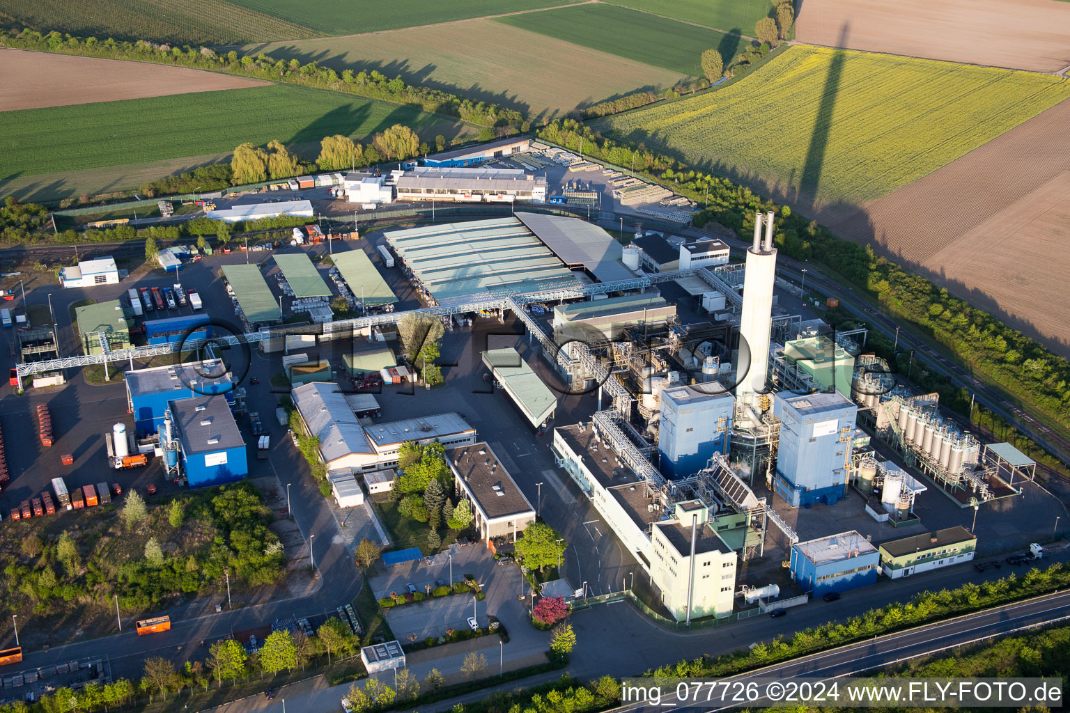 Vue aérienne de Zone industrielle et commerciale PAS DE LUI à Biebesheim am Rhein dans le département Hesse, Allemagne