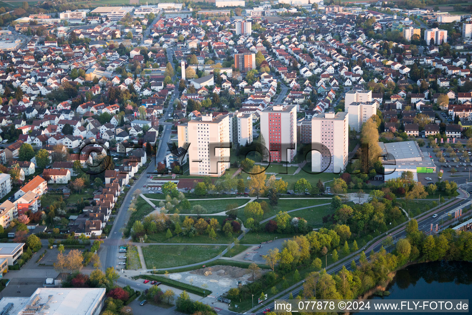 Bensheim dans le département Hesse, Allemagne vu d'un drone