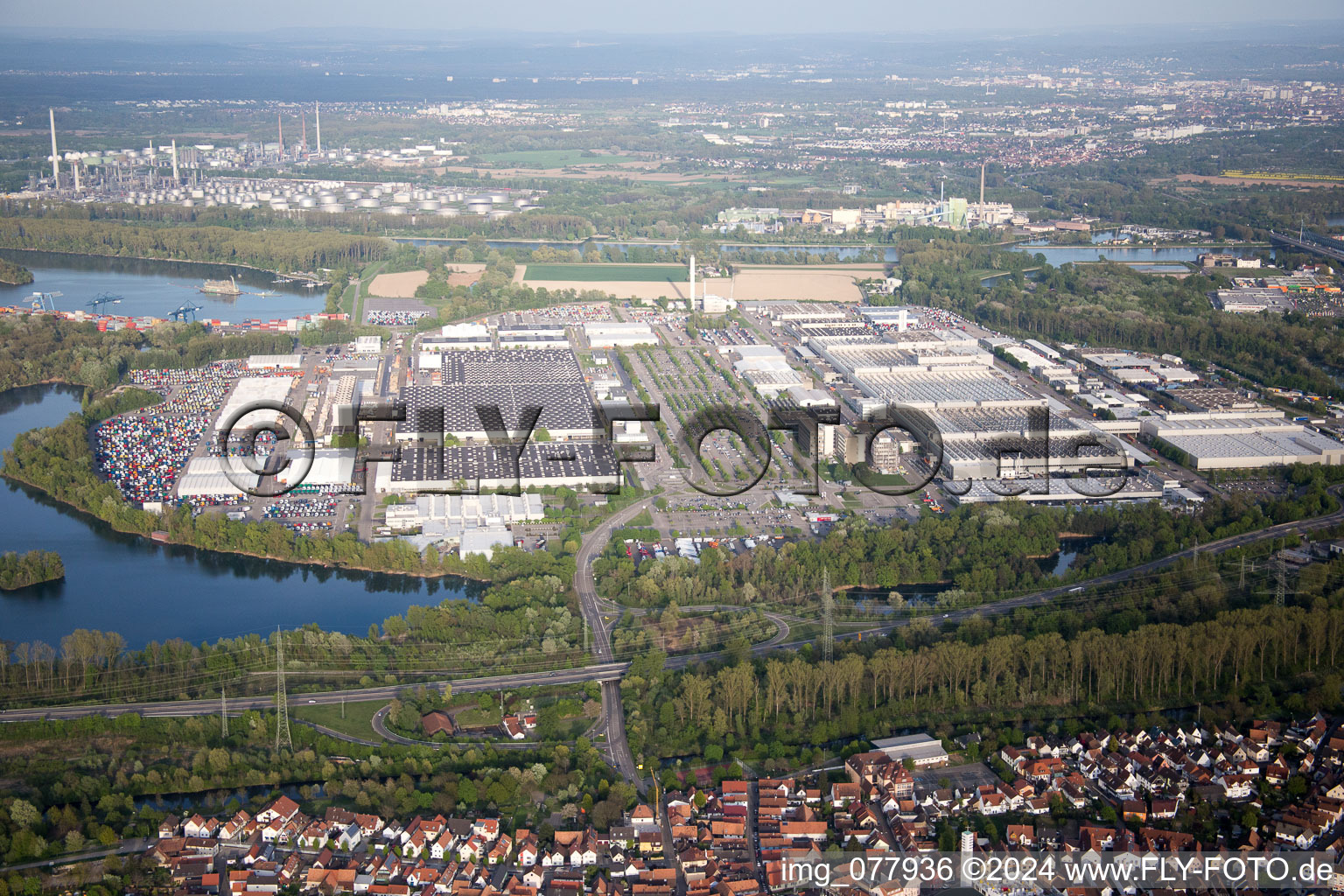 Image drone de Wörth am Rhein dans le département Rhénanie-Palatinat, Allemagne