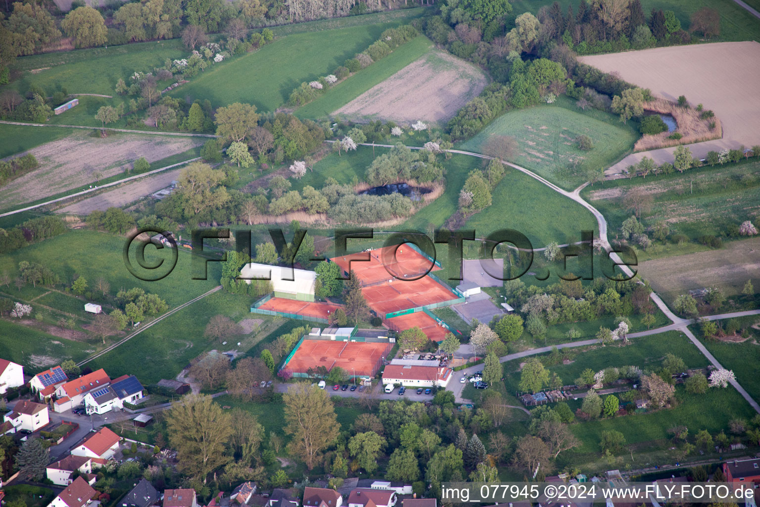 Vue aérienne de Quartier Maximiliansau in Wörth am Rhein dans le département Rhénanie-Palatinat, Allemagne