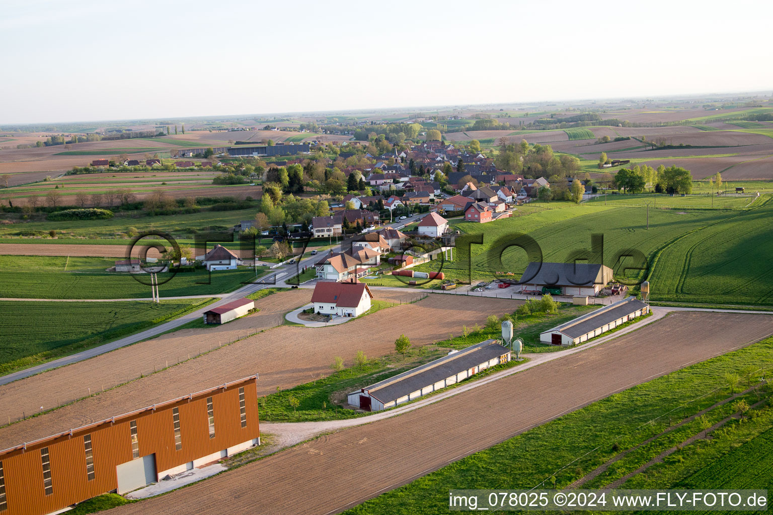 Vue oblique de Siegen dans le département Bas Rhin, France