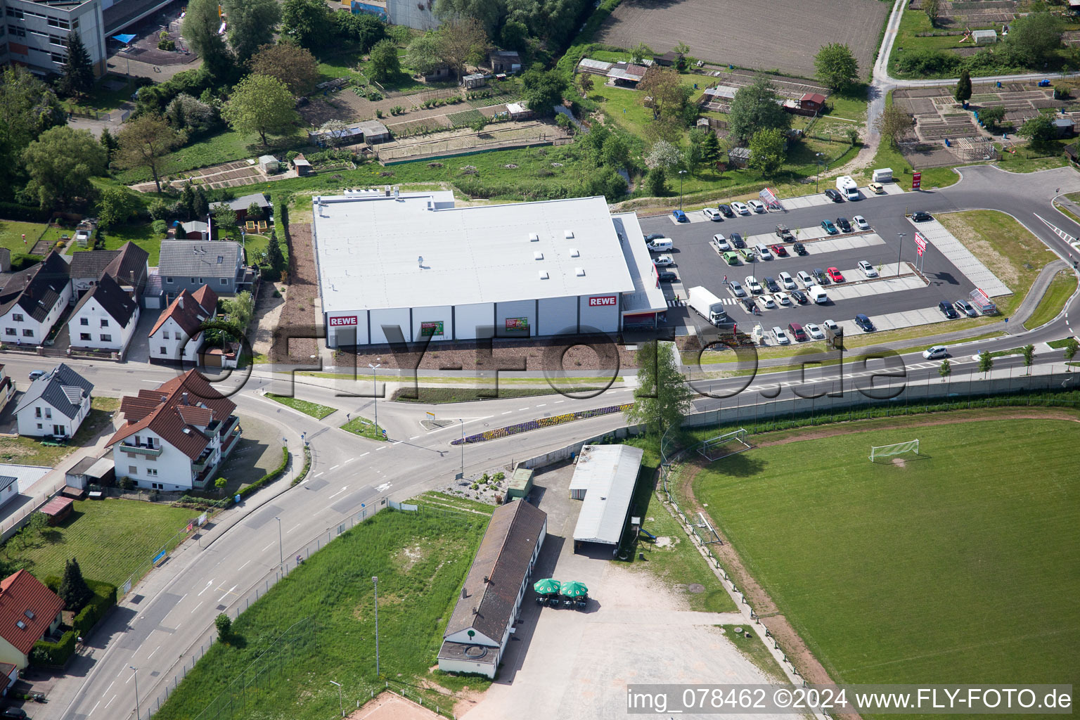 Image drone de Hagenbach dans le département Rhénanie-Palatinat, Allemagne