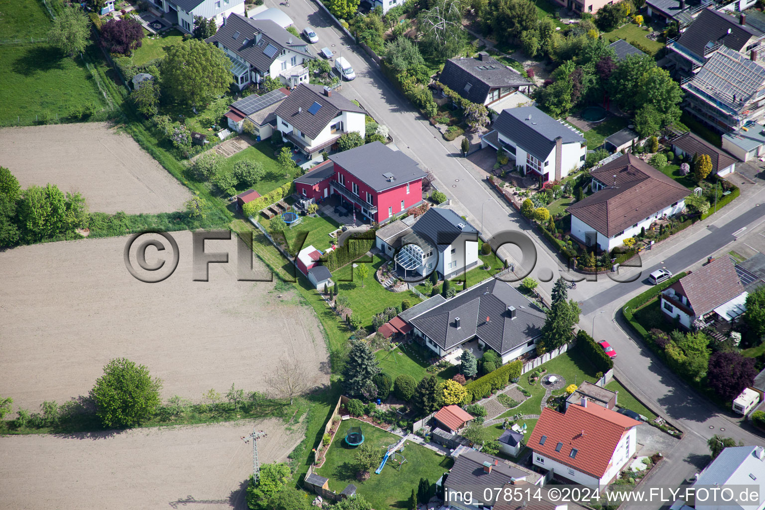 Enregistrement par drone de Hagenbach dans le département Rhénanie-Palatinat, Allemagne