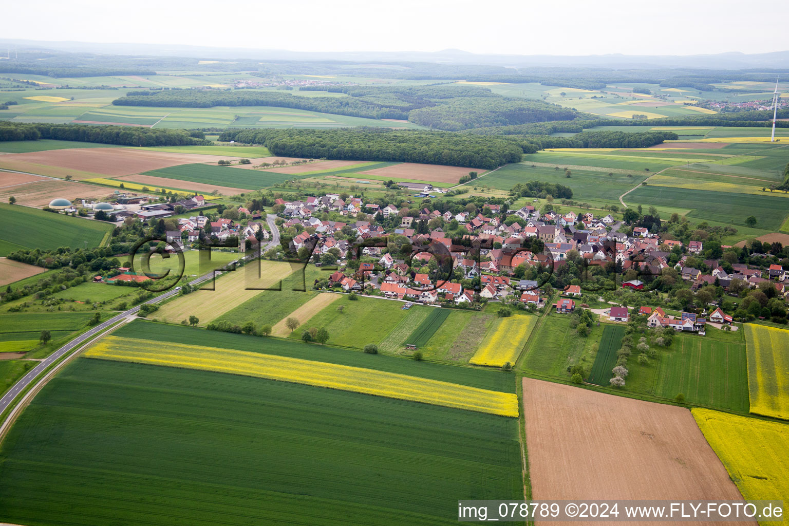 Vue aérienne de Quartier Vasbühl in Werneck dans le département Bavière, Allemagne