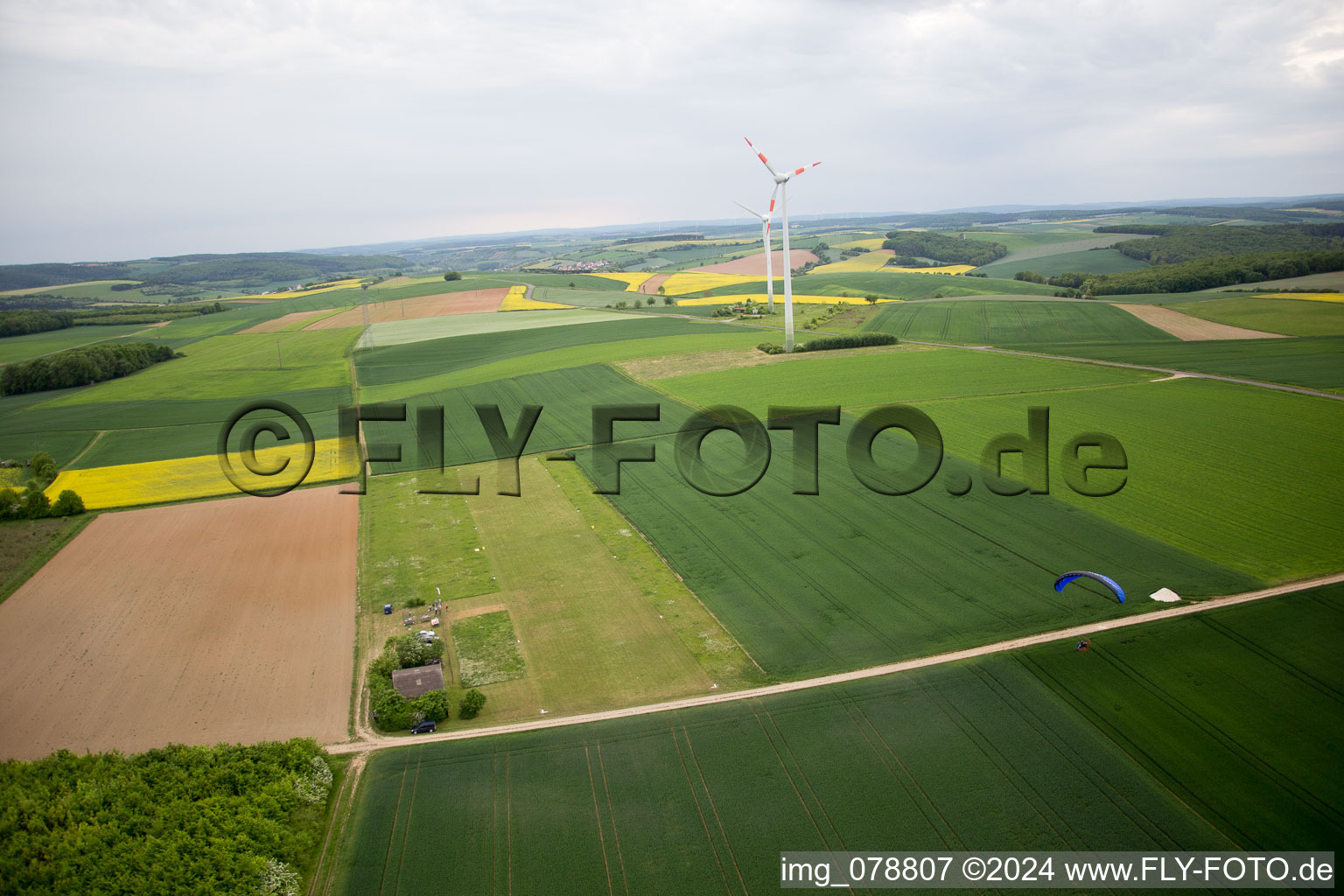 Vue aérienne de Gänheim dans le département Bavière, Allemagne