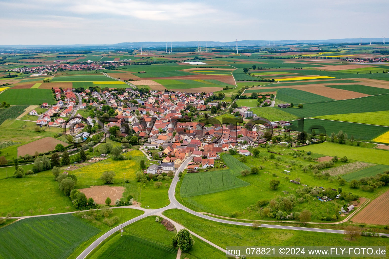 Vue aérienne de Quartier Rieden in Hausen bei Würzburg dans le département Bavière, Allemagne