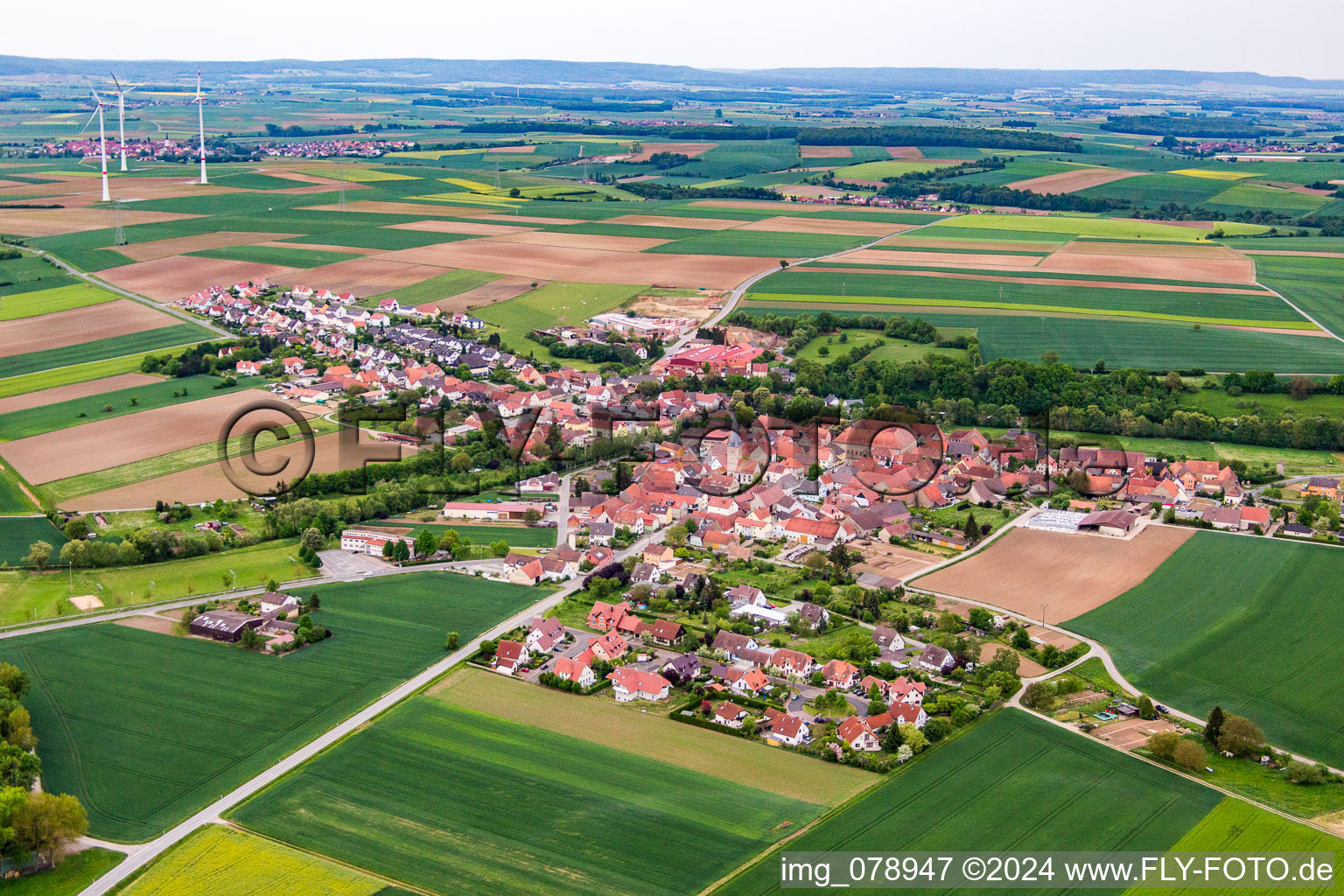 Vue aérienne de Quartier Zeilitzheim in Kolitzheim dans le département Bavière, Allemagne