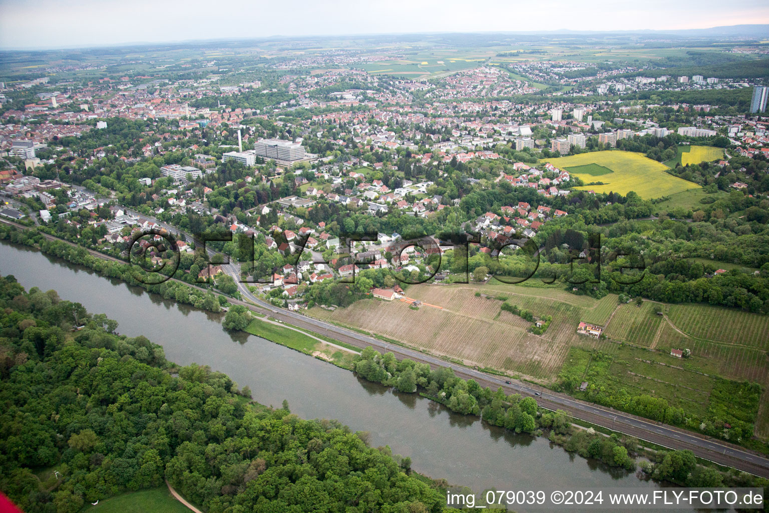 Vue aérienne de Schweinfurt dans le département Bavière, Allemagne