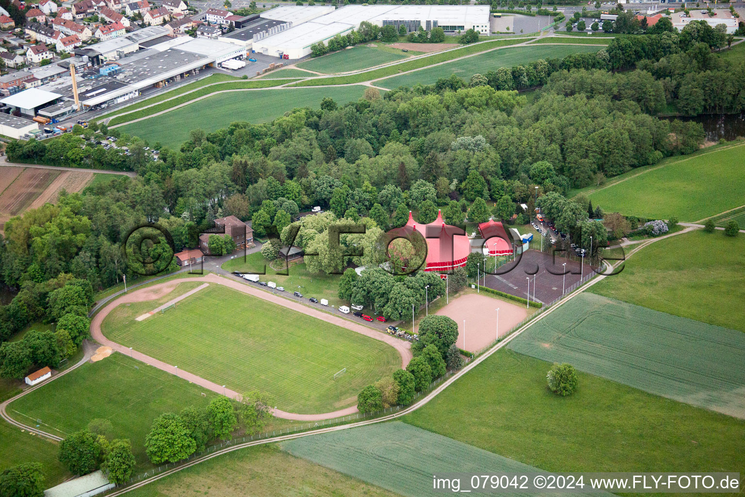 Vue aérienne de Sennfeld dans le département Bavière, Allemagne