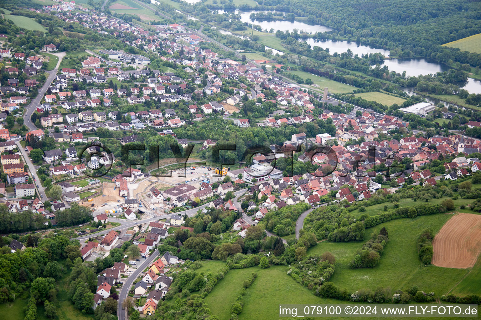 Vue aérienne de Schonungen dans le département Bavière, Allemagne