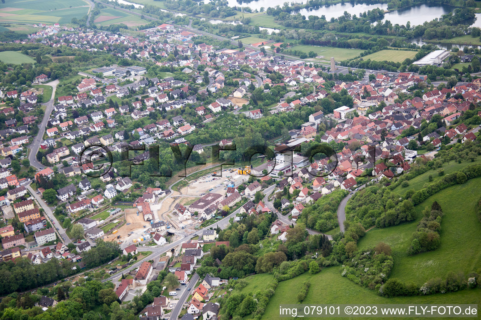 Vue oblique de Schonungen dans le département Bavière, Allemagne