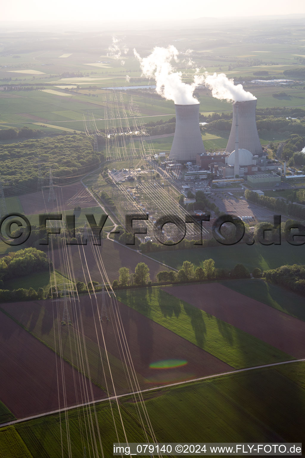 Vue aérienne de KKG à Grafenrheinfeld dans le département Bavière, Allemagne