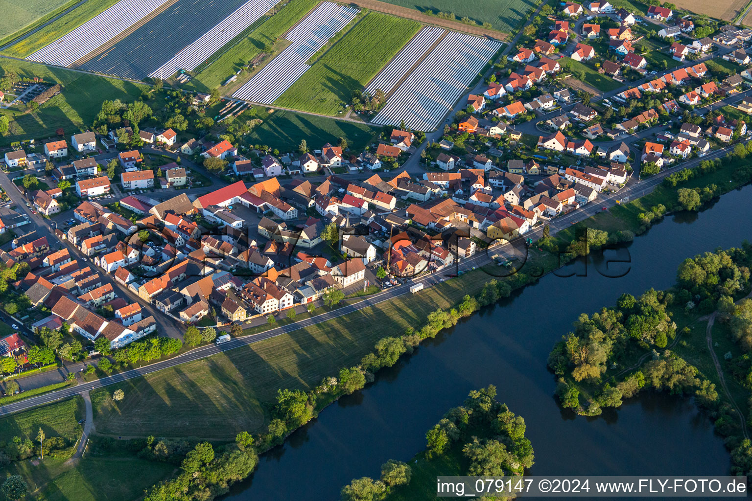 Photographie aérienne de Quartier Hirschfeld in Röthlein dans le département Bavière, Allemagne