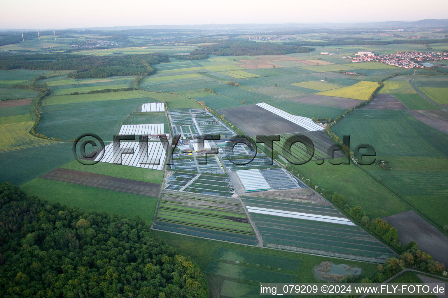 Vue d'oiseau de Schwebheim dans le département Bavière, Allemagne