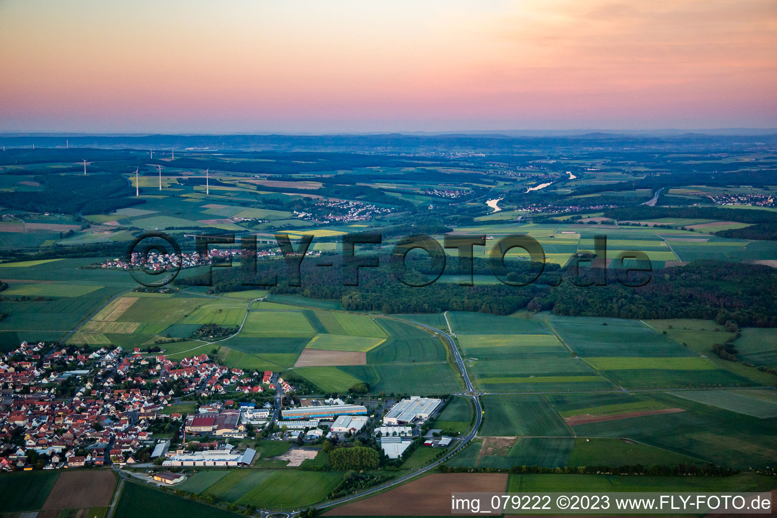 Vue aérienne de Gochsheim dans le département Bavière, Allemagne
