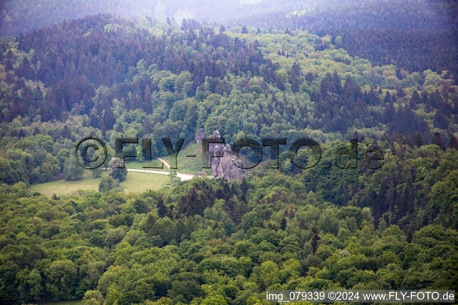 Vue aérienne de Holzhausen dans le département Rhénanie du Nord-Westphalie, Allemagne